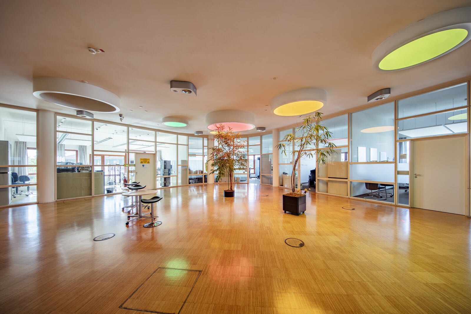 Helles Atrium / Foyer